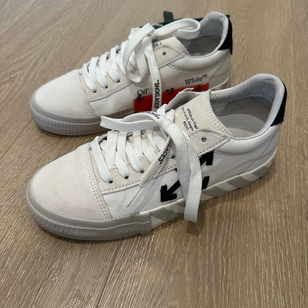 Off-White White Sneakers